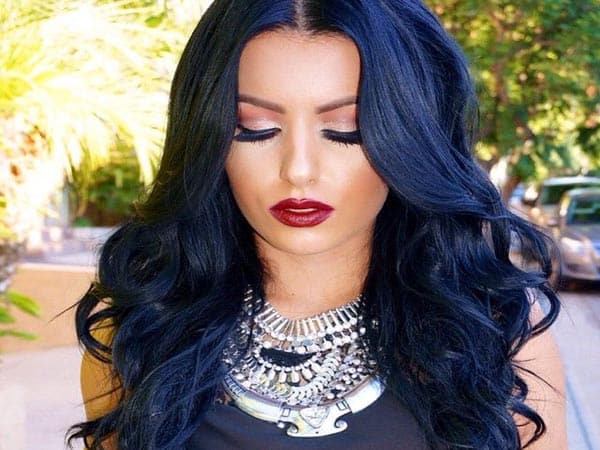 9. Blue hair dye with black highlights - wide 9